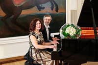 Maja und Sergej Zirkunow vierhändig am Flügel